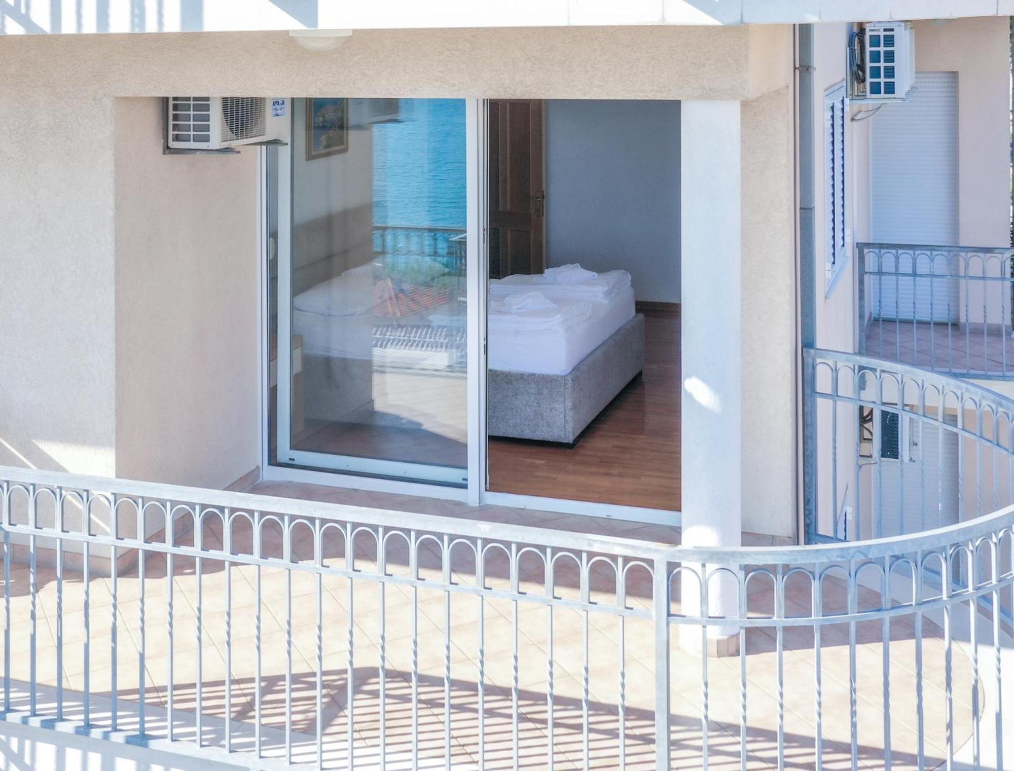Apartments More トロギール 部屋 写真