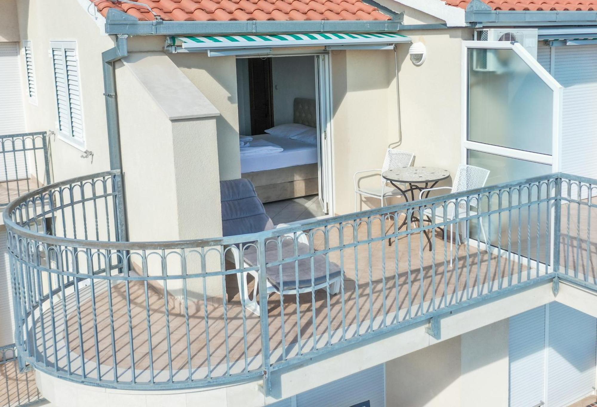 Apartments More トロギール 部屋 写真